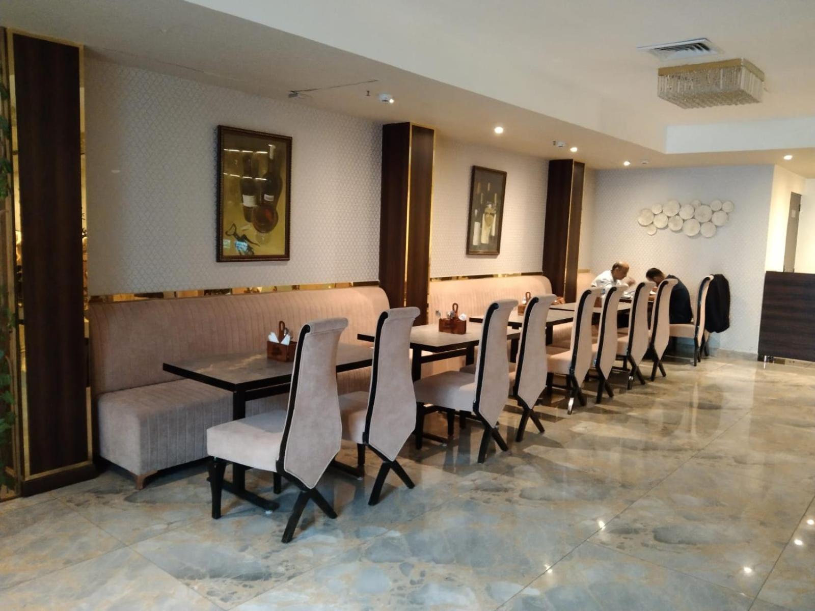 Crown Ceremonies Otel Faridabad Dış mekan fotoğraf